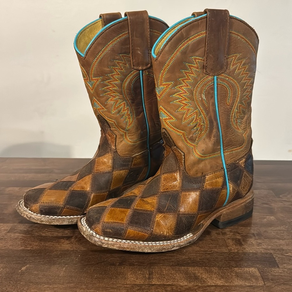 Boys leather bottom cowboy boots horse power